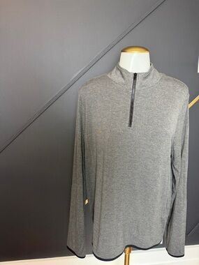 Threads 4 Thought Men's Gray Quarter-Zip Pullover